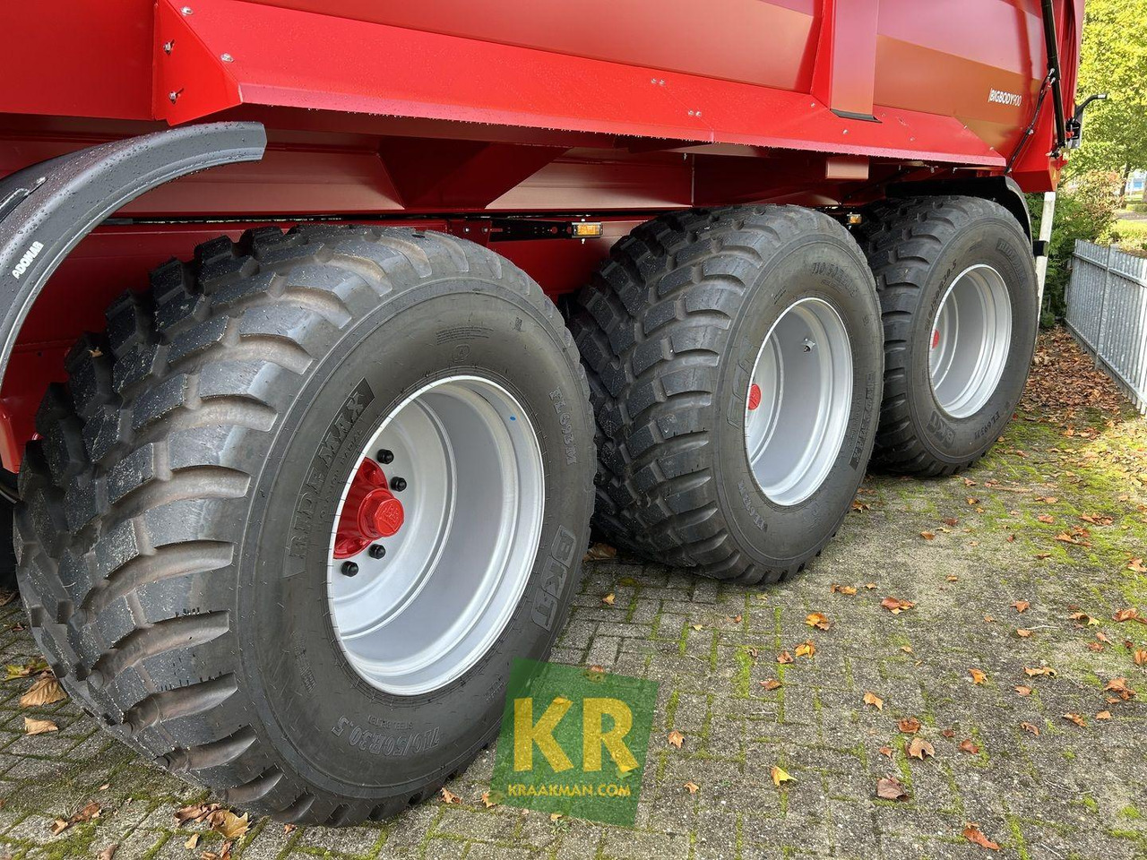 BIG BODY 900 Krampe - Lauksaimniecības piekabe-pašizgāzējs: foto 4 BIG BODY 900 Krampe - Lauksaimniecības piekabe-pašizgāzējs: foto 4