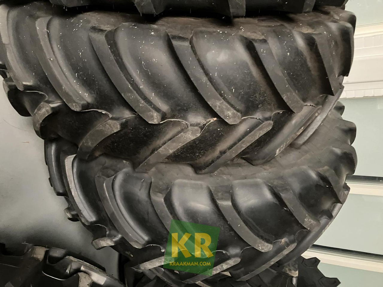 Firestone Banden Firestone - Riepa - Lauksaimniecības tehnika: foto 1 Firestone Banden Firestone - Riepa - Lauksaimniecības tehnika: foto 1