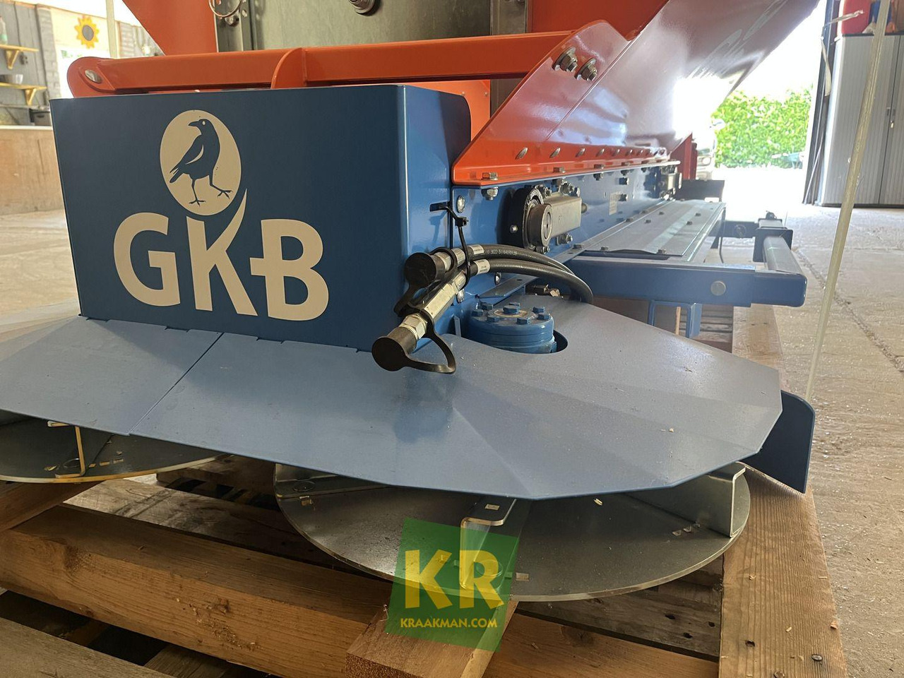 GKB Sandspreader - Sāls un smilts kaisītājs: foto 4 GKB Sandspreader - Sāls un smilts kaisītājs: foto 4