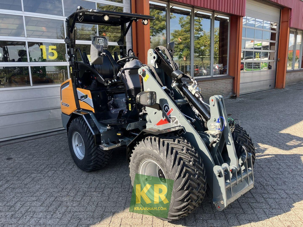 Giant G2700 HD+ - Mini iekrāvējs: foto 2 Giant G2700 HD+ - Mini iekrāvējs: foto 2