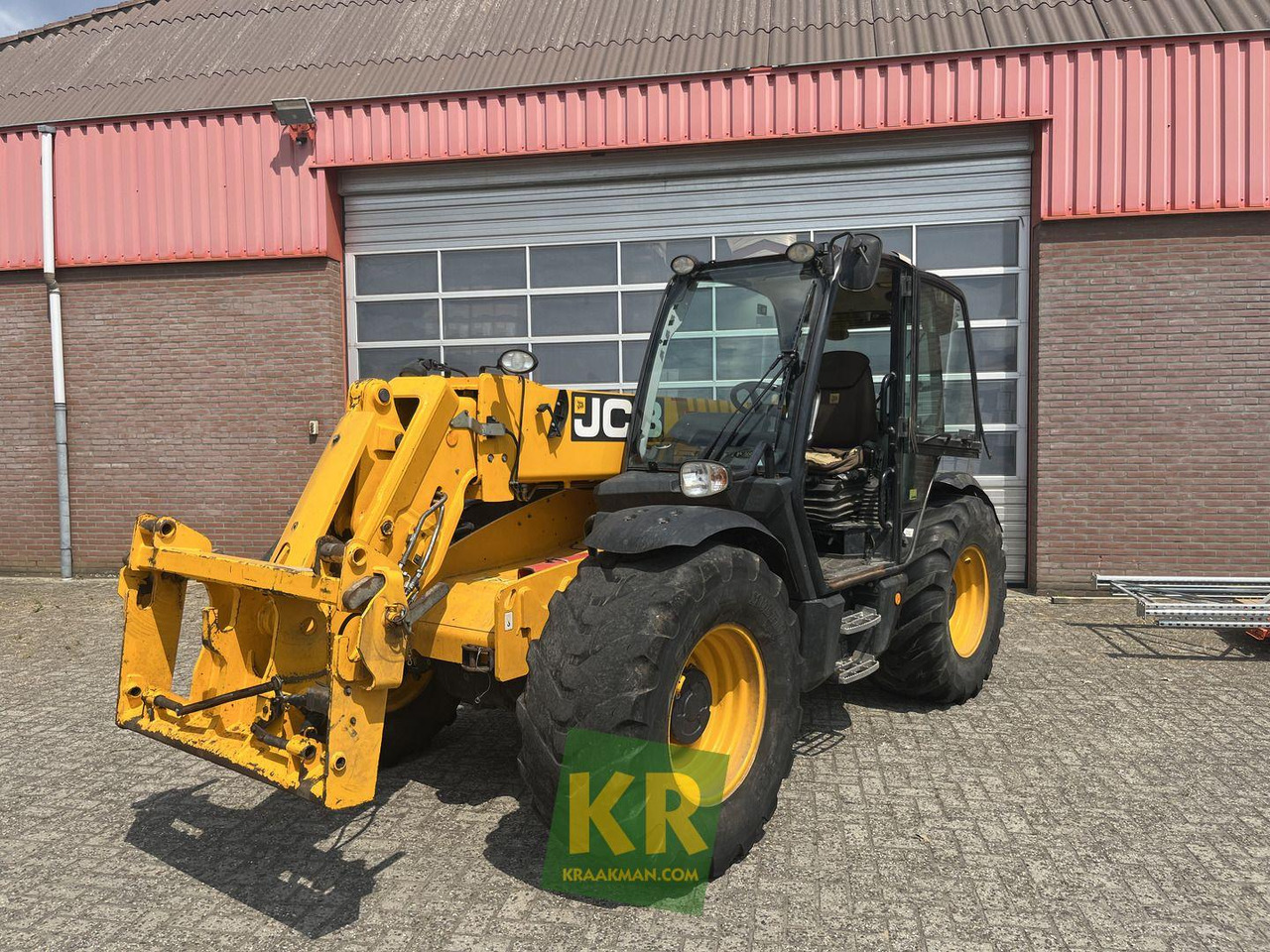 JCB 541-70 - Teleskopiskais iekrāvējs: foto 4 JCB 541-70 - Teleskopiskais iekrāvējs: foto 4