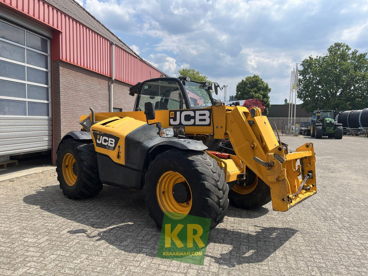 JCB 541-70 - Teleskopiskais iekrāvējs: foto 1 JCB 541-70 - Teleskopiskais iekrāvējs: foto 1