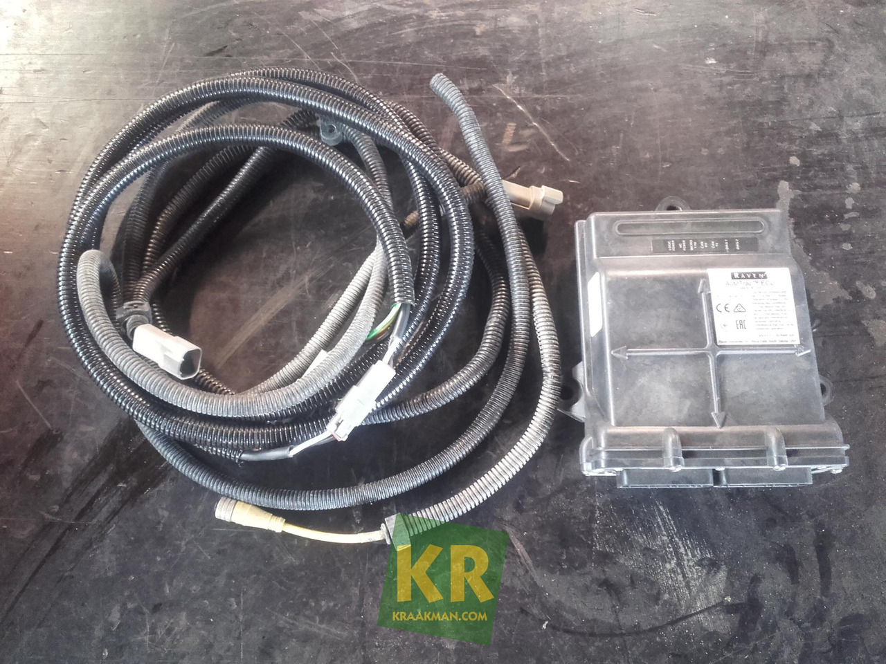 John Deere 1100 Controller - Navigācijas sistēma - Traktors: foto 1 John Deere 1100 Controller - Navigācijas sistēma - Traktors: foto 1