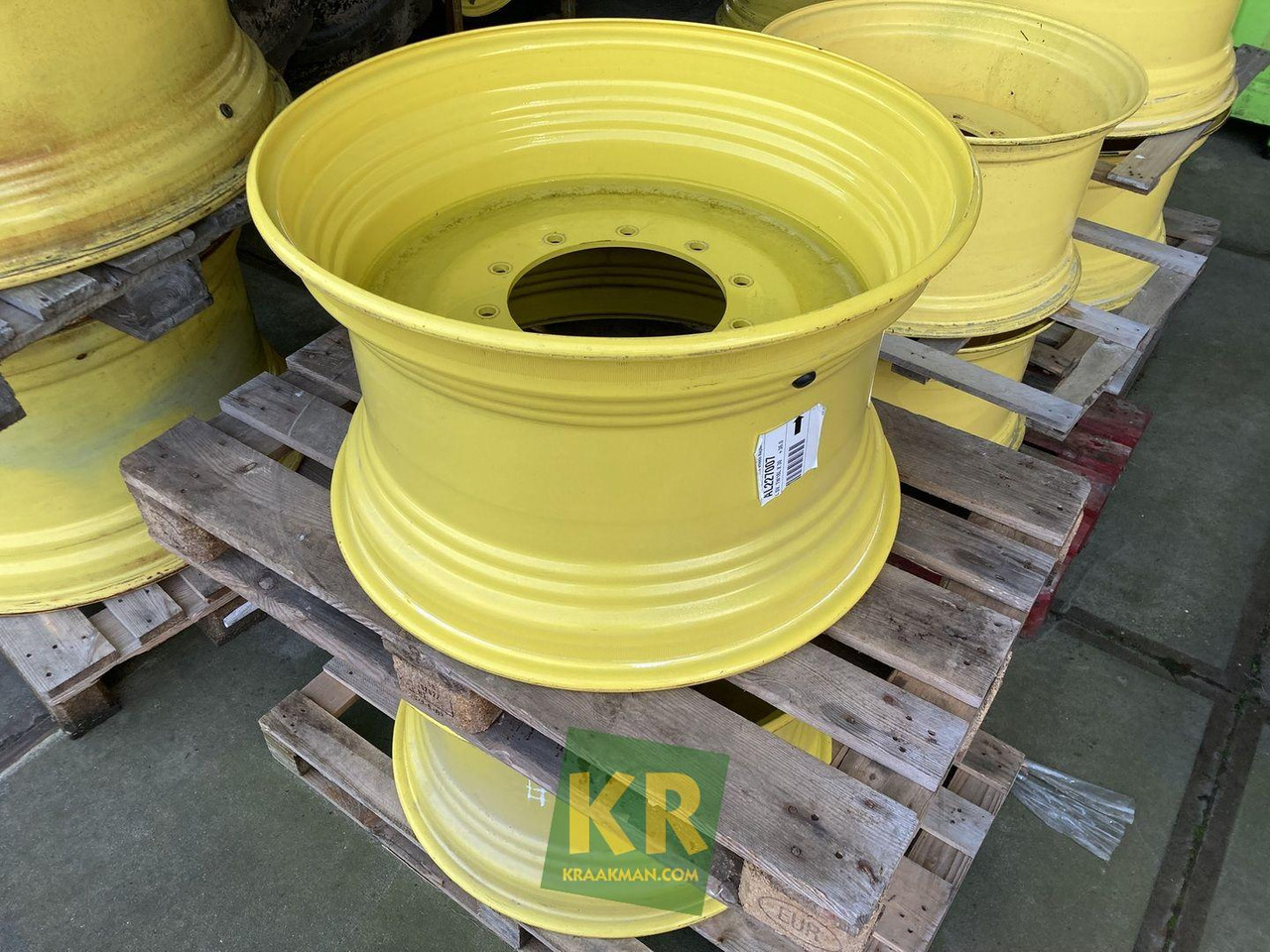 John Deere 18 X 30 velg - Ritenis - Lauksaimniecības tehnika: foto 1 John Deere 18 X 30 velg - Ritenis - Lauksaimniecības tehnika: foto 1