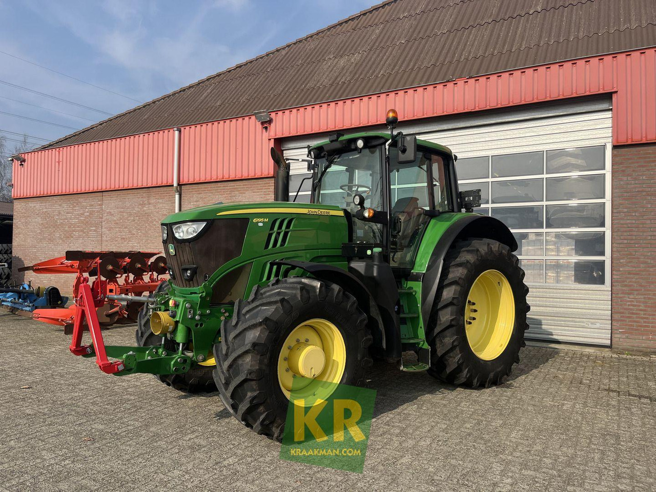 John Deere 6195M  - Traktors: foto 1 John Deere 6195M  - Traktors: foto 1