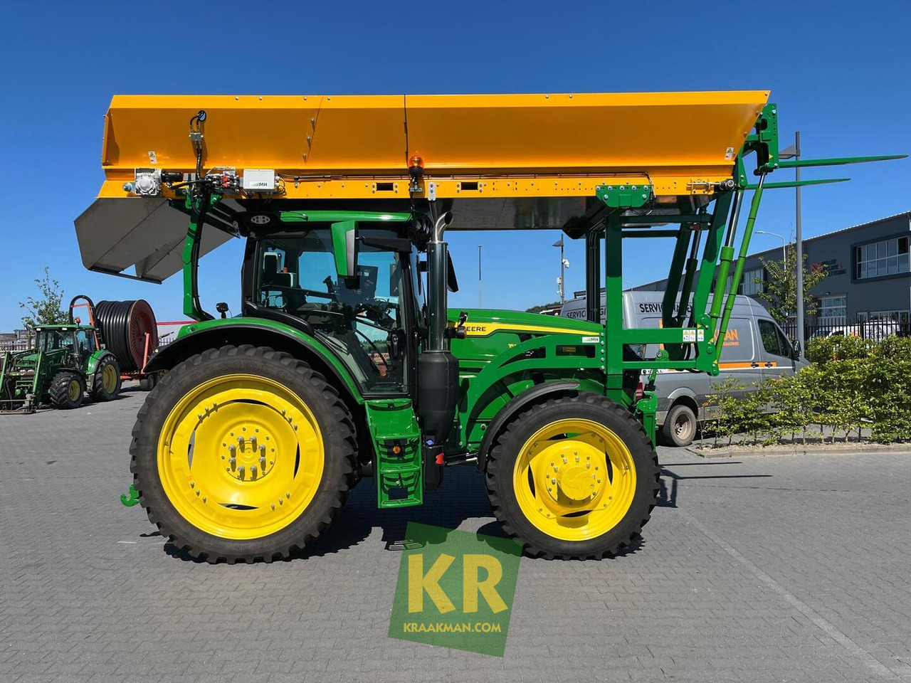 John Deere 6R 155 - Traktors: foto 4 John Deere 6R 155 - Traktors: foto 4