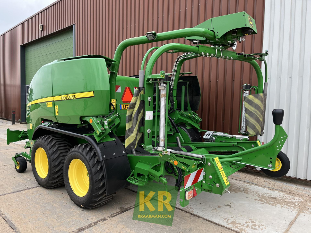 John Deere C441R - Rituļu prese: foto 3 John Deere C441R - Rituļu prese: foto 3