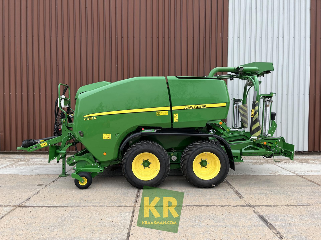 John Deere C441R - Rituļu prese: foto 2 John Deere C441R - Rituļu prese: foto 2