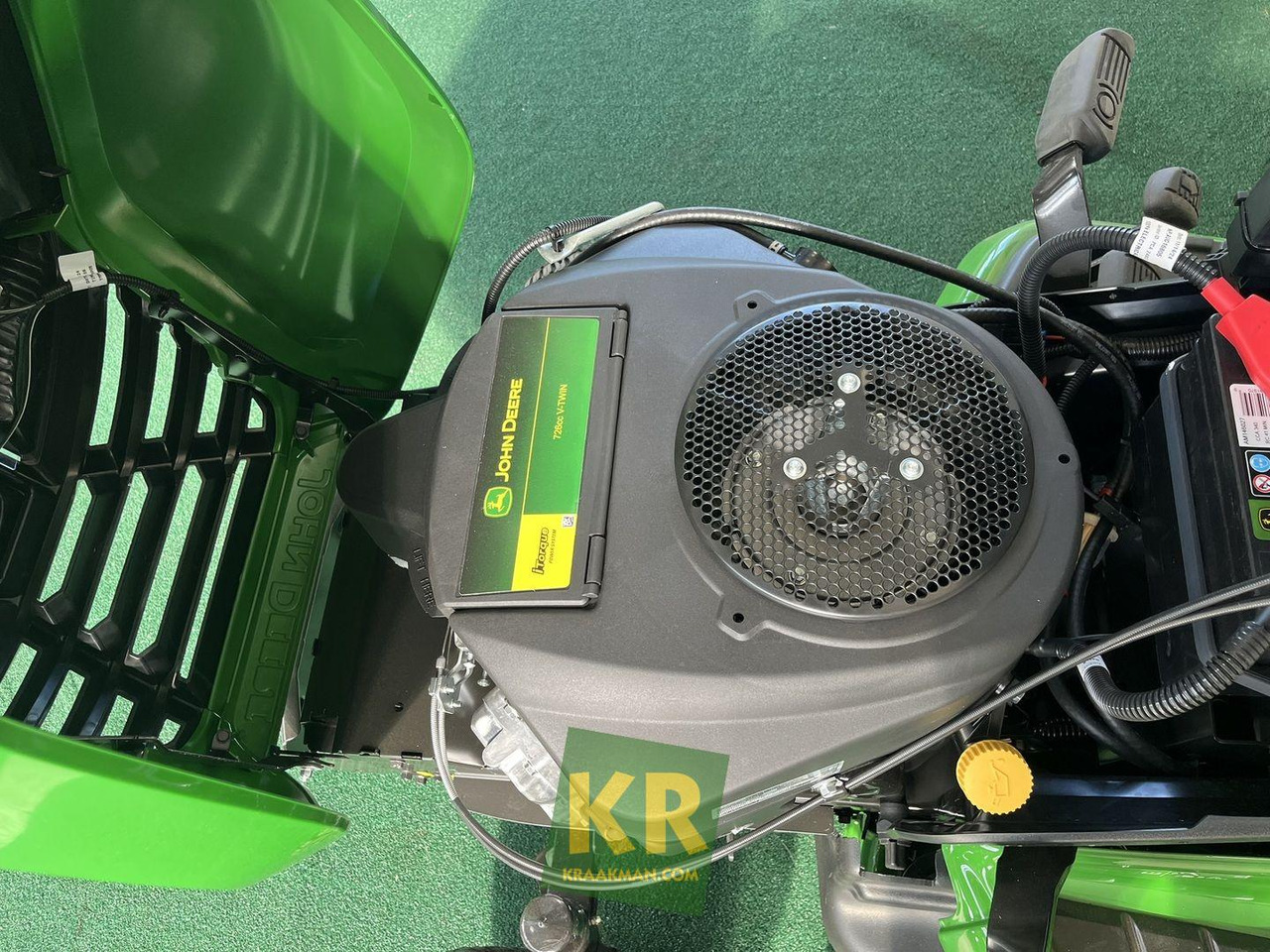 Jaunā Zāles pļāvējs John Deere X350R: foto 7