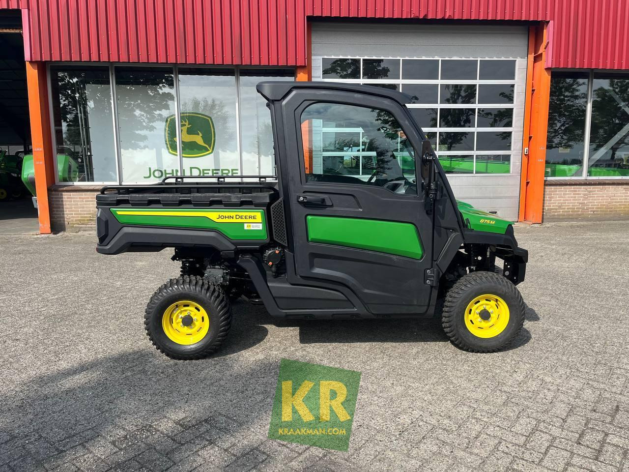 John Deere XUV 875M - Kvadricikls: foto 1 John Deere XUV 875M - Kvadricikls: foto 1