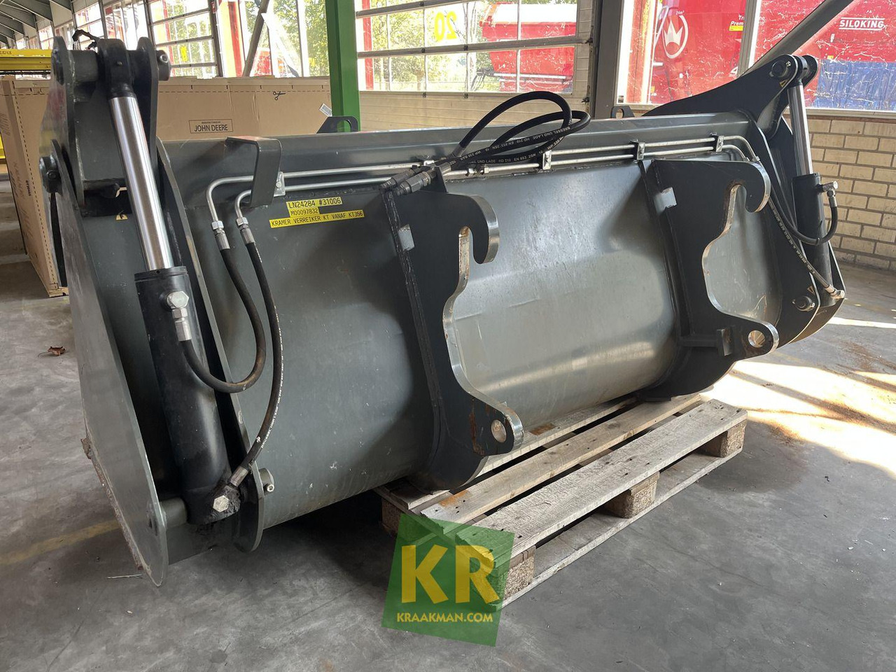 Kramer Voorzetstukken - Iekrāvēja kauss: foto 2 Kramer Voorzetstukken - Iekrāvēja kauss: foto 2