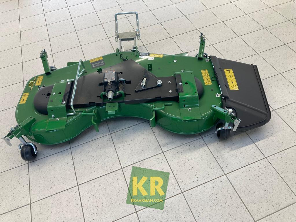Maaidekken John Deere - Zāles pļāvējs: foto 1 Maaidekken John Deere - Zāles pļāvējs: foto 1