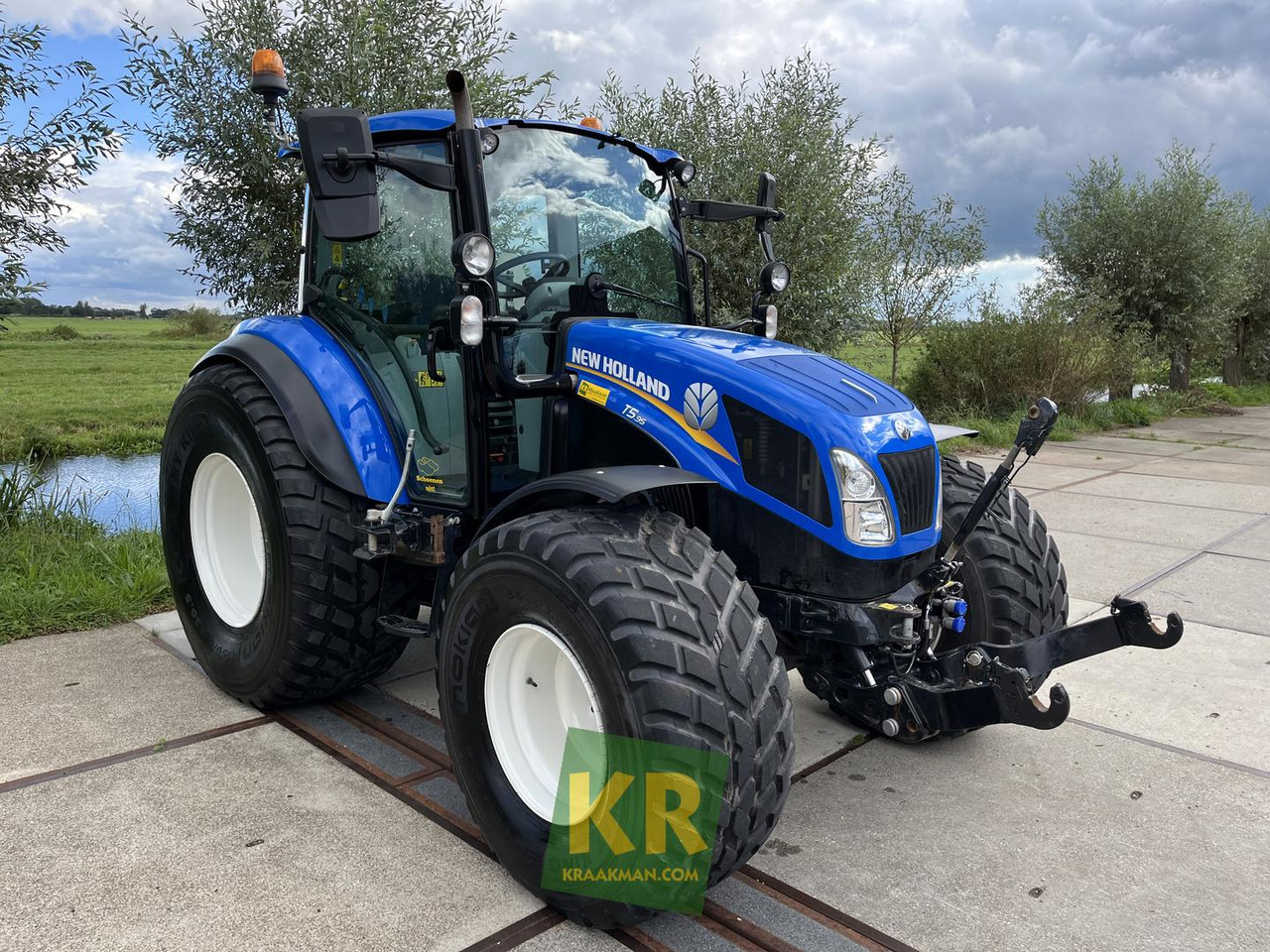 New Holland T5.95 - Traktors: foto 5 New Holland T5.95 - Traktors: foto 5