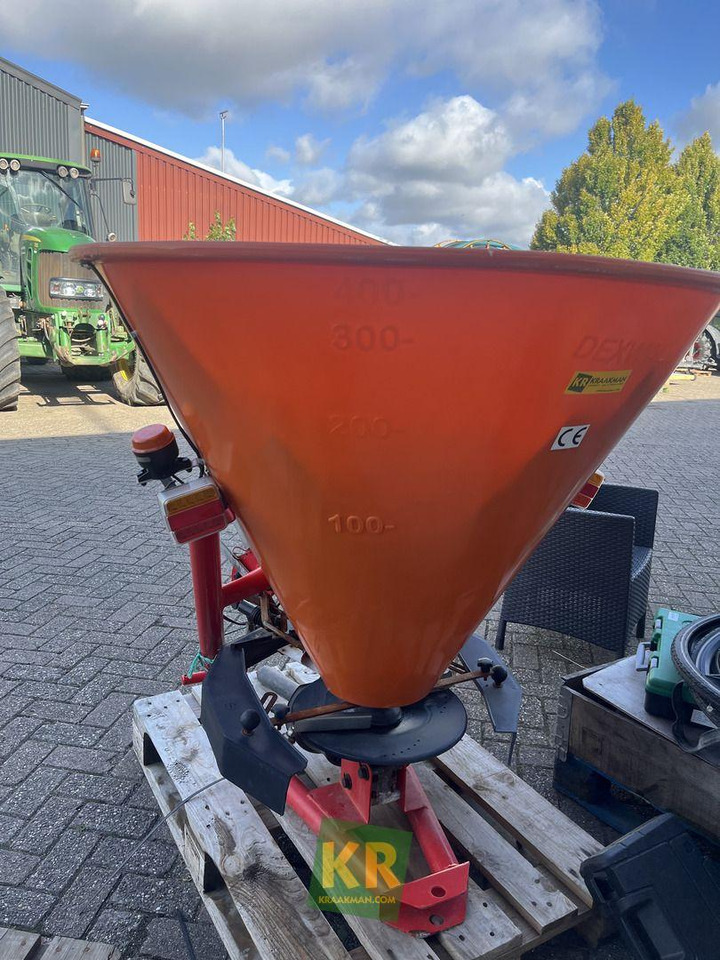 Overig Agromet  - Minerālmēslu izkliedētājs: foto 1 Overig Agromet  - Minerālmēslu izkliedētājs: foto 1