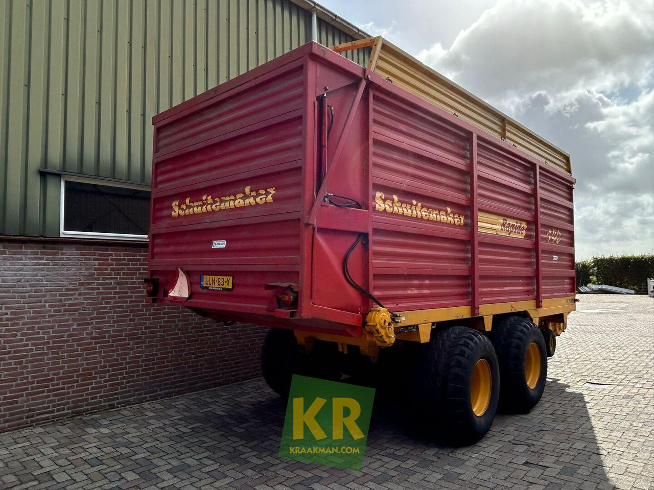Schuitemaker RAPIDE 140 opraapwagen - Savācējpiekabe: foto 3 Schuitemaker RAPIDE 140 opraapwagen - Savācējpiekabe: foto 3