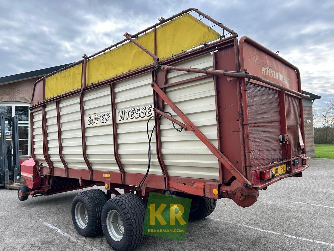 Super Vitesse Strautmann - Savācējpiekabe: foto 2 Super Vitesse Strautmann - Savācējpiekabe: foto 2