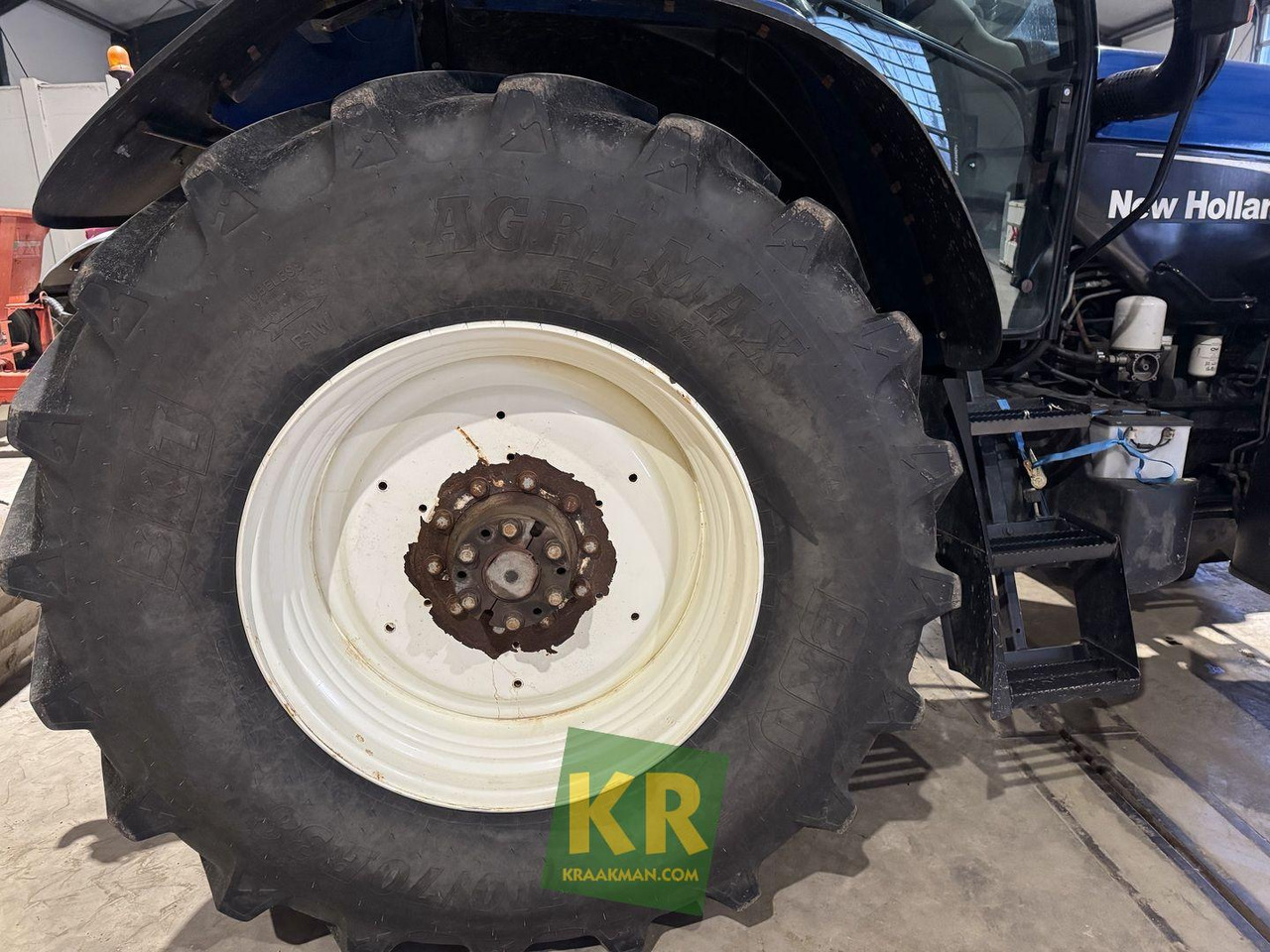 TM190 New Holland - Traktors: foto 4 TM190 New Holland - Traktors: foto 4