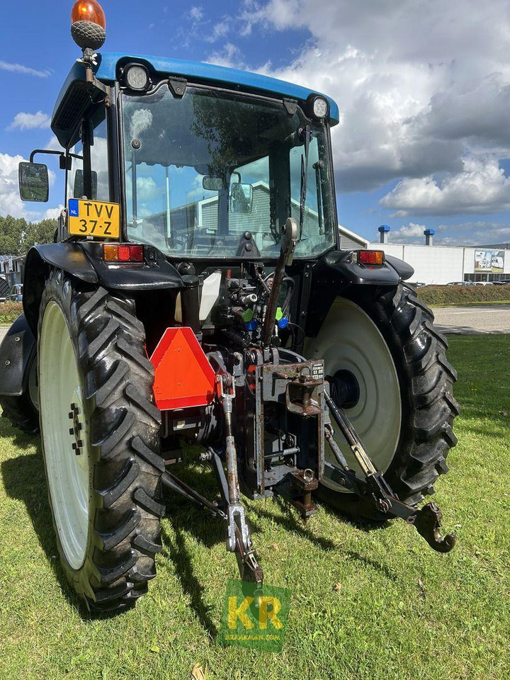 TN75S New Holland - Traktors: foto 4 TN75S New Holland - Traktors: foto 4