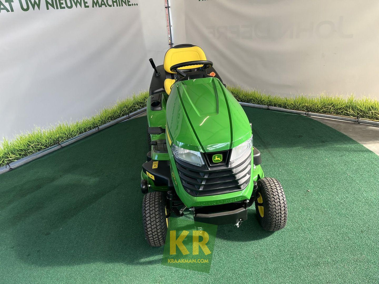 X350R John Deere - Zāles pļāvējs: foto 2 X350R John Deere - Zāles pļāvējs: foto 2