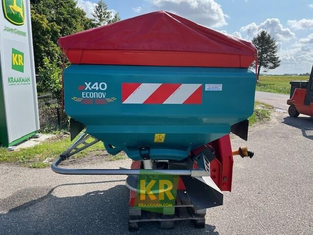 X40 Kunstmeststrooier Sulky - Minerālmēslu izkliedētājs: foto 2 X40 Kunstmeststrooier Sulky - Minerālmēslu izkliedētājs: foto 2