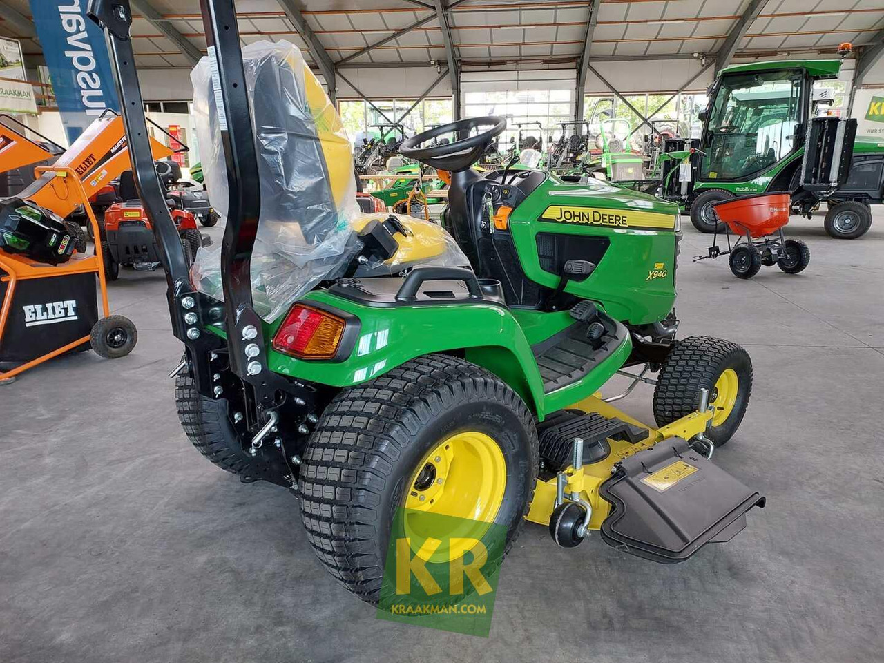 X940 John Deere - Zāles pļāvējs: foto 5 X940 John Deere - Zāles pļāvējs: foto 5