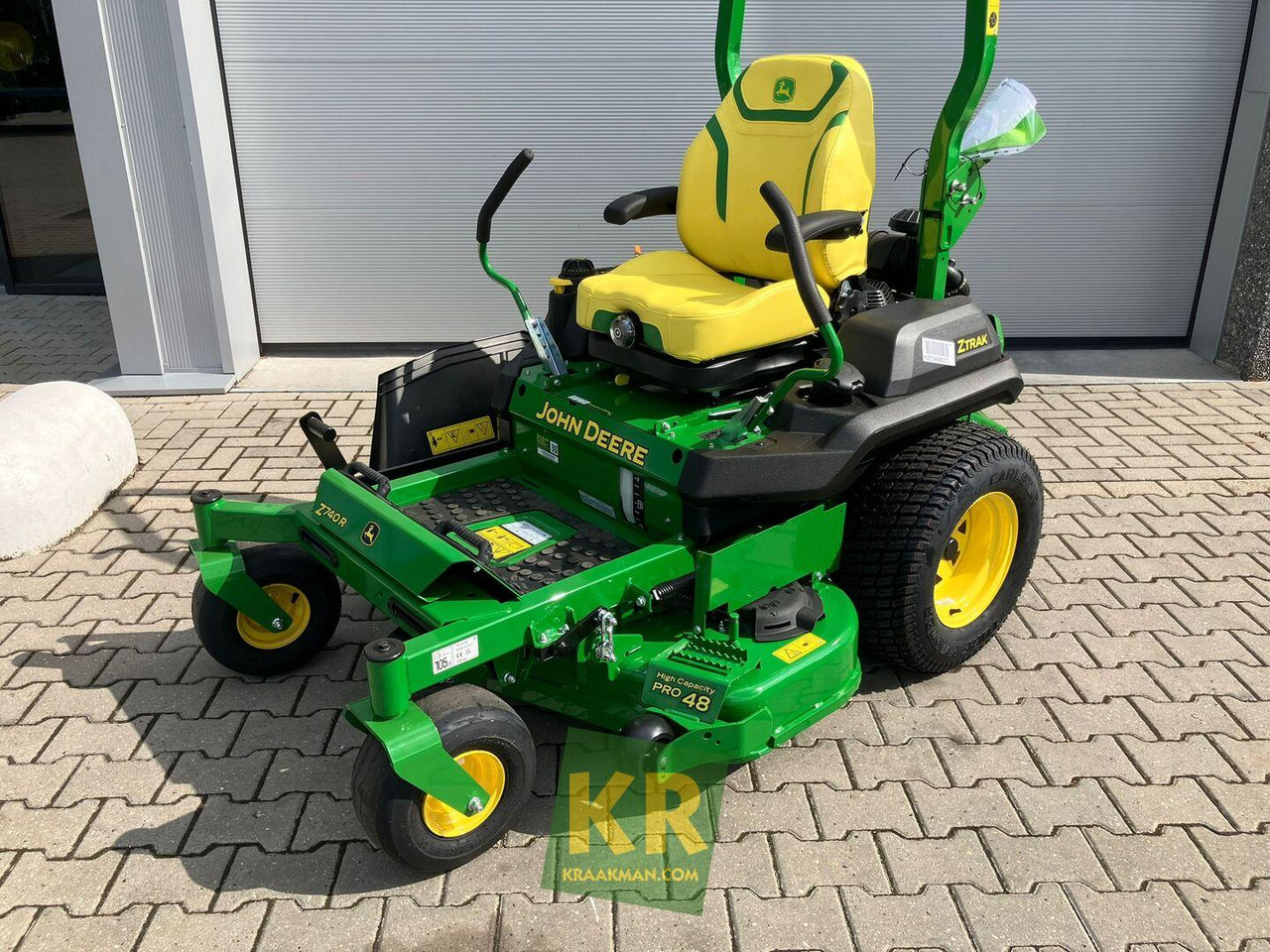 Z740R John Deere - Zāles pļāvējs: foto 1 Z740R John Deere - Zāles pļāvējs: foto 1
