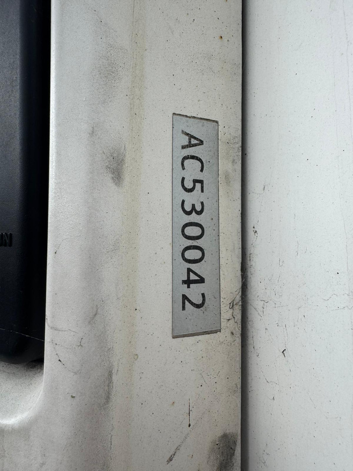 Puspiekabe refrižerators Gray and Adams 2015 Vector 1350 – MJG038: foto 14