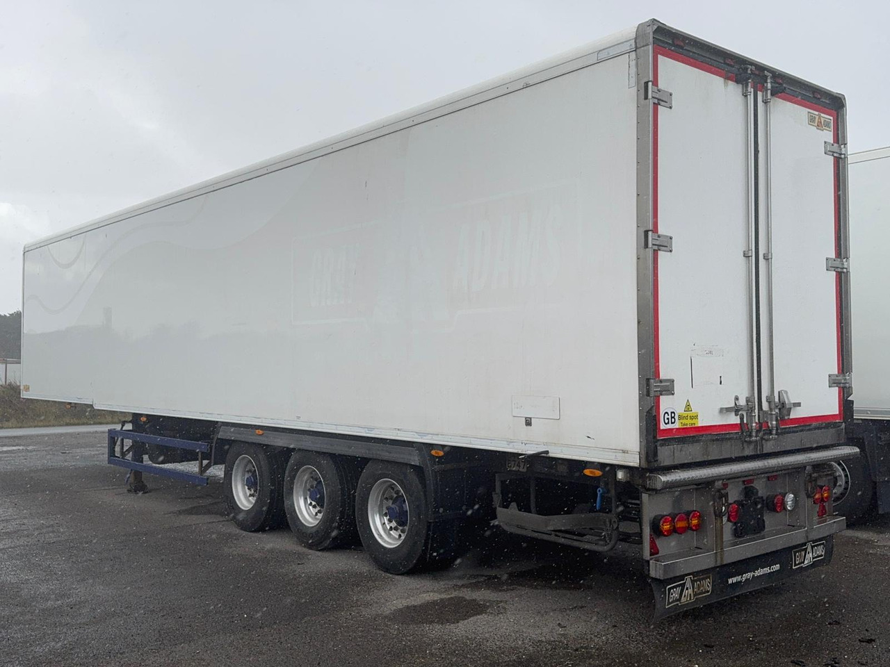 Puspiekabe refrižerators Gray and Adams 2015 Vector 1350 – MJG038: foto 20