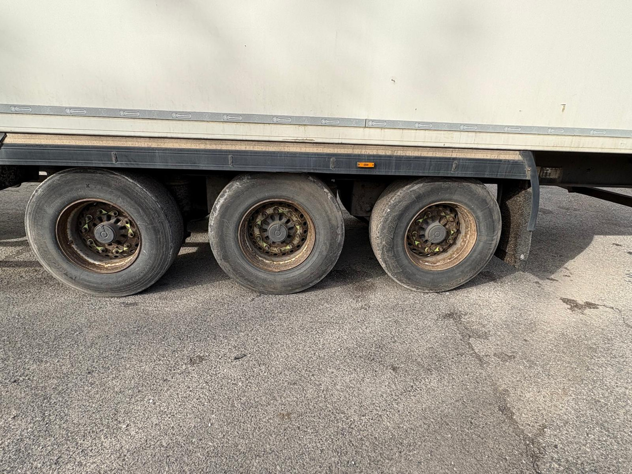 Montracon 2015 SLXe 200 – CML371 - Puspiekabe refrižerators: foto 3 Montracon 2015 SLXe 200 – CML371 - Puspiekabe refrižerators: foto 3