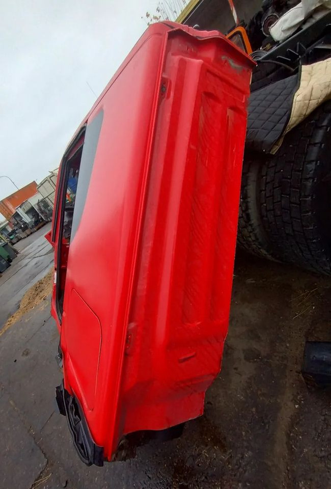 ĆWIARTKA BOK IVECO STRALIS HI-WAY - Virsbūve un ārpuse - Kravas automašīna: foto 2 ĆWIARTKA BOK IVECO STRALIS HI-WAY - Virsbūve un ārpuse - Kravas automašīna: foto 2