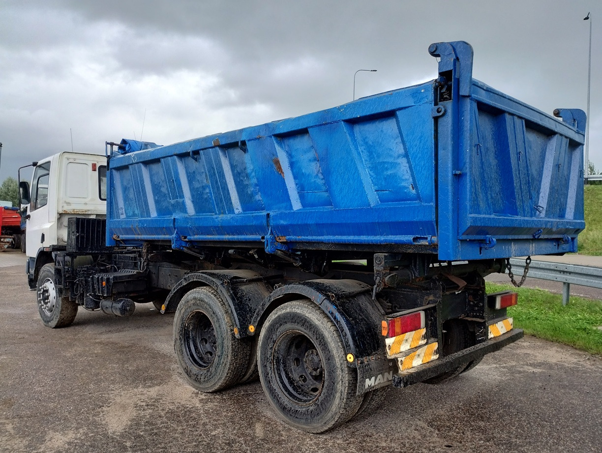 DAF 75 CF ATI 340 6x4 - Kravas automašīna pašizgāzējs: foto 3 DAF 75 CF ATI 340 6x4 - Kravas automašīna pašizgāzējs: foto 3