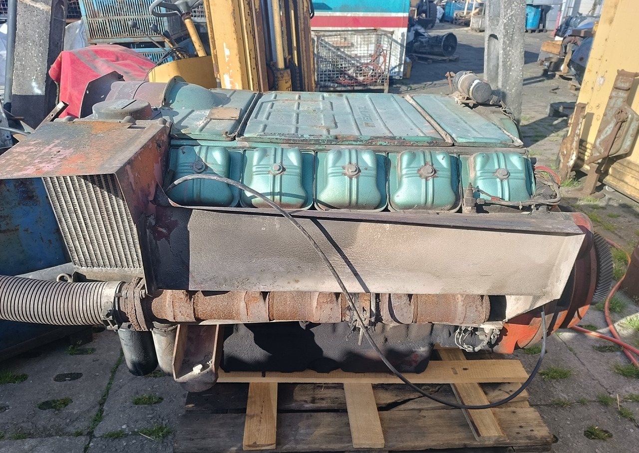 DEUTZ F 10 L 413 F F10L413F 256 HP / 305 HP - Dzinējs un rezerves daļas - Industriālā iekārta: foto 1 DEUTZ F 10 L 413 F F10L413F 256 HP / 305 HP - Dzinējs un rezerves daļas - Industriālā iekārta: foto 1