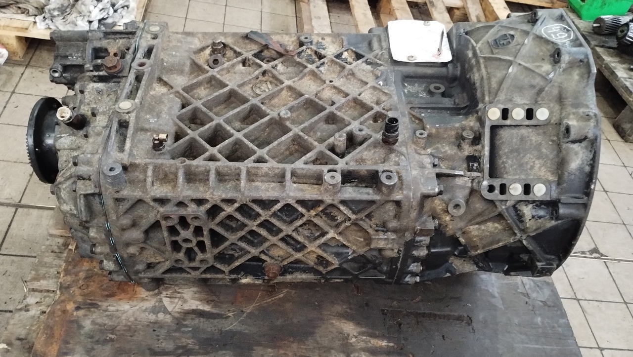 MAN SKRZYNIA BIEGÓW MAN TGA TGS ZF 16 S 2020 TD 16S2020 1.00 - Pārnesumkārba un rezerves daļas: foto 1 MAN SKRZYNIA BIEGÓW MAN TGA TGS ZF 16 S 2020 TD 16S2020 1.00 - Pārnesumkārba un rezerves daļas: foto 1