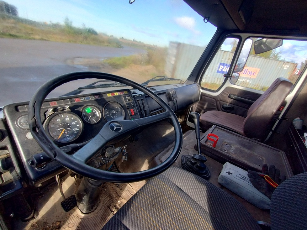 MERCEDES-BENZ 1620 - Šasija kravas automašīna: foto 5 MERCEDES-BENZ 1620 - Šasija kravas automašīna: foto 5