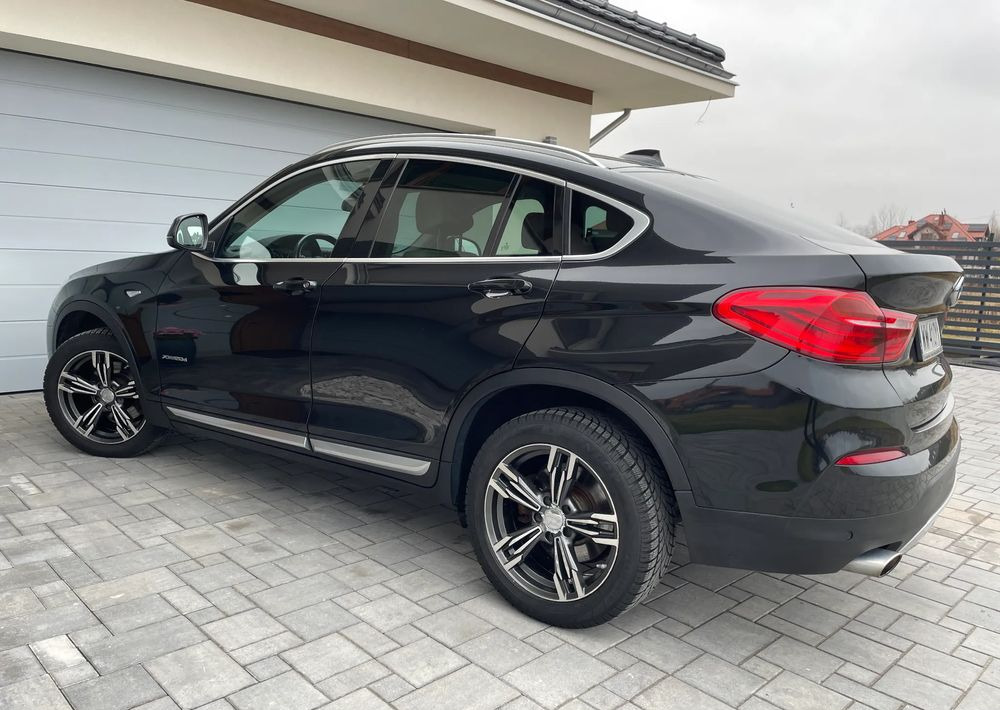 BMW X4 xDrive20d - Vieglā automašīna: foto 3 BMW X4 xDrive20d - Vieglā automašīna: foto 3