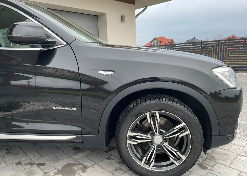 BMW X4 xDrive20d - Vieglā automašīna: foto 4 BMW X4 xDrive20d - Vieglā automašīna: foto 4