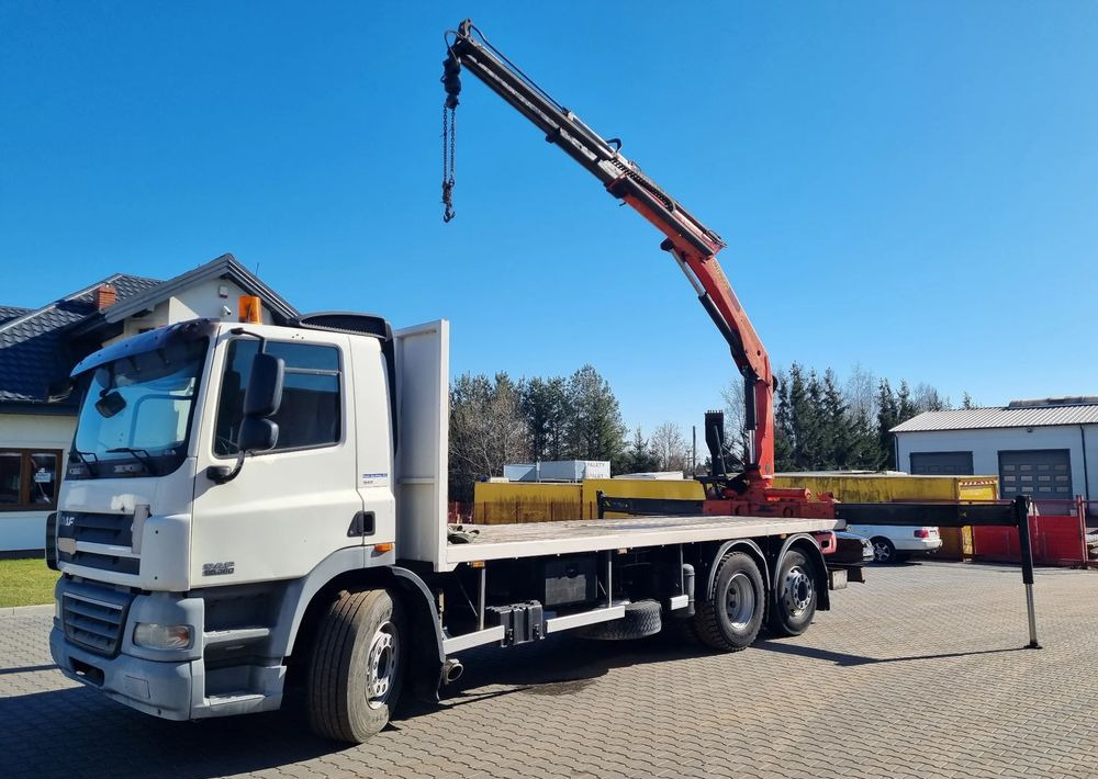 DAF CF 85 360 - Bortu kravas automašīna/ Platforma, Kravas auto ar manipulatoru: foto 1 DAF CF 85 360 - Bortu kravas automašīna/ Platforma, Kravas auto ar manipulatoru: foto 1