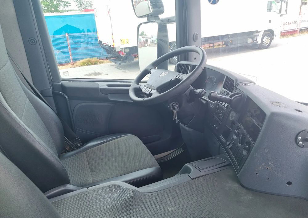 Scania P280 - Atkritumu vedējs: foto 5 Scania P280 - Atkritumu vedējs: foto 5