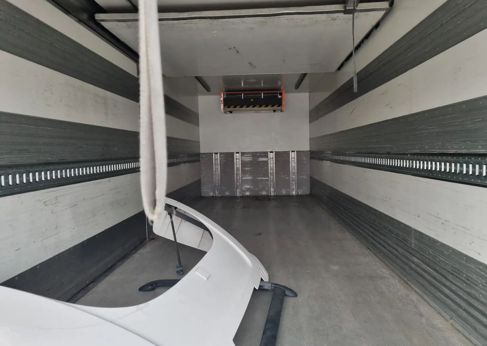 Scania P400 - Kravas automašīna refrižerators: foto 5 Scania P400 - Kravas automašīna refrižerators: foto 5