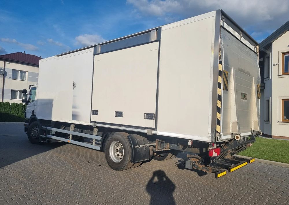 Scania P400 - Kravas automašīna refrižerators: foto 2 Scania P400 - Kravas automašīna refrižerators: foto 2