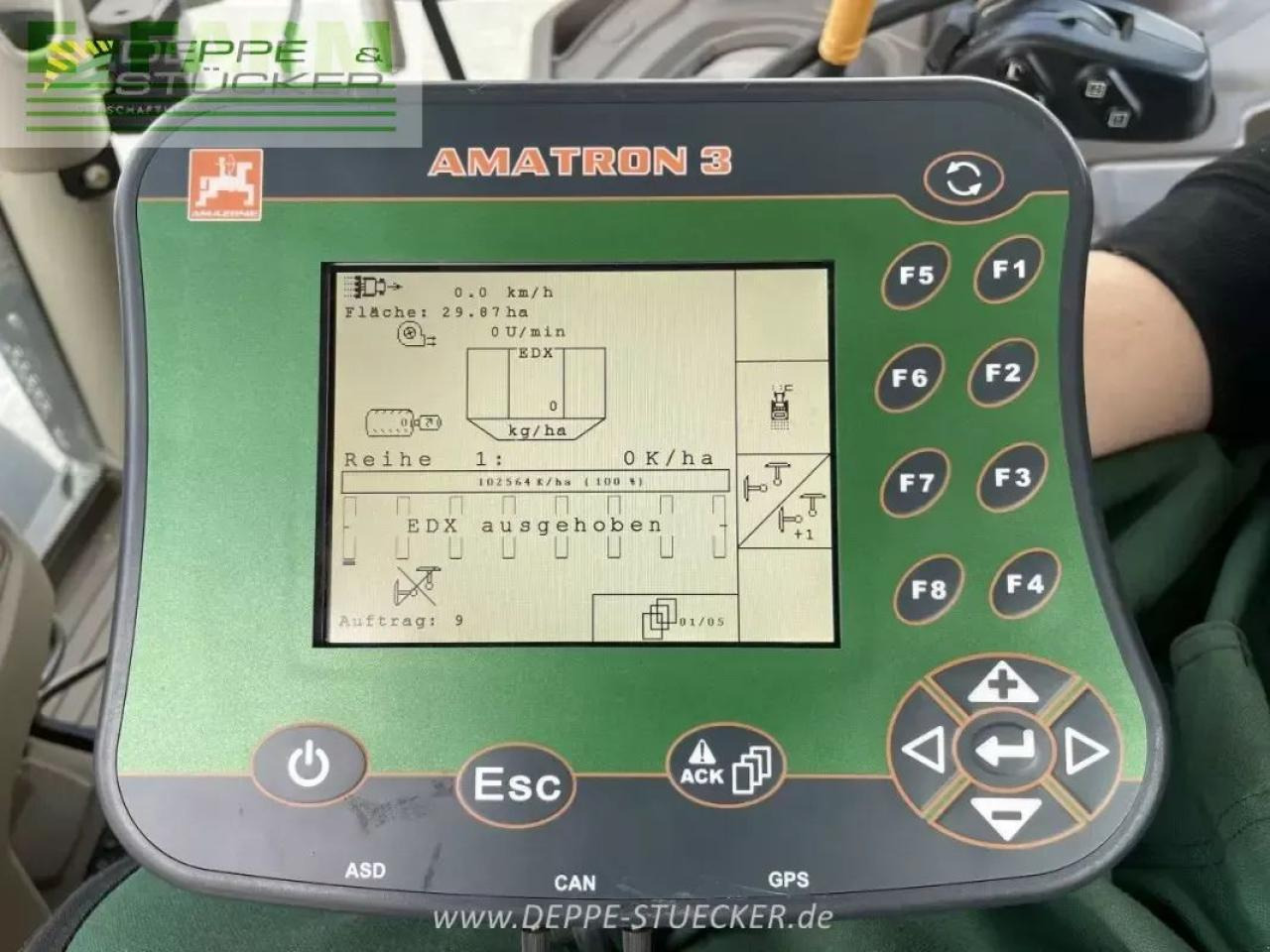 Amazone edx 6000 - tc - Precīzās izsējas sējmašīna: foto 2 Amazone edx 6000 - tc - Precīzās izsējas sējmašīna: foto 2