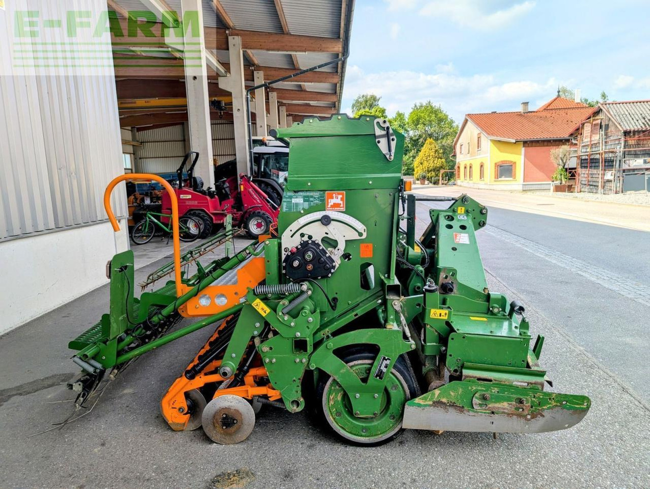 Amazone kx 3000 + ad 303 special - Kombinētā sējmašīna: foto 3 Amazone kx 3000 + ad 303 special - Kombinētā sējmašīna: foto 3