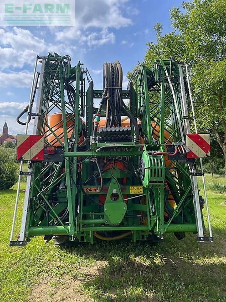 Amazone uf 1501 mit fronttank 600l - Piekabināmais miglotājs: foto 3 Amazone uf 1501 mit fronttank 600l - Piekabināmais miglotājs: foto 3