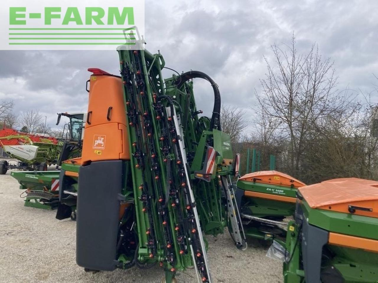 Amazone uf 2002, 25 cm düsenabstand - Uzkarināmais miglotājs: foto 2 Amazone uf 2002, 25 cm düsenabstand - Uzkarināmais miglotājs: foto 2