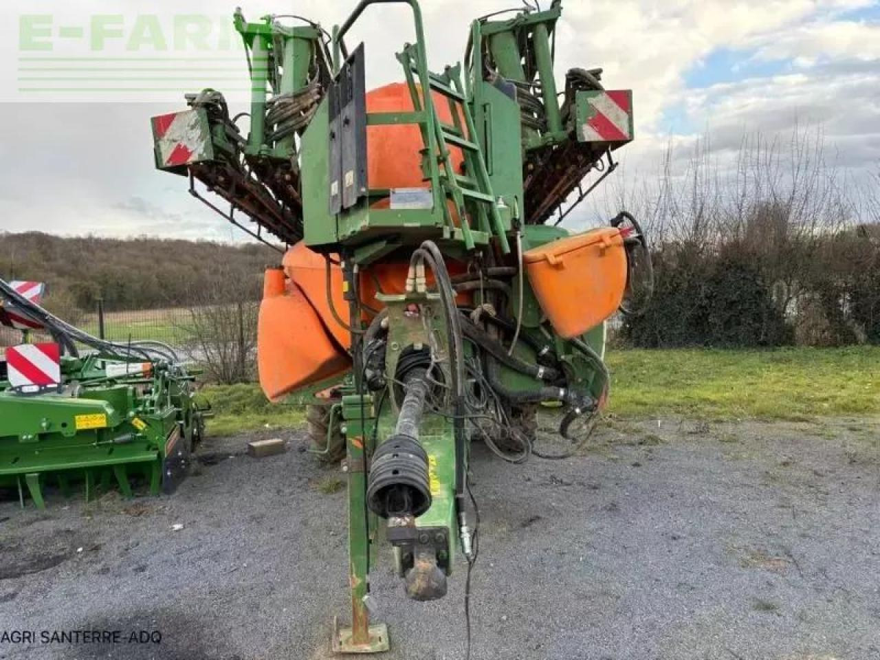 Piekabināmais miglotājs Amazone ux 4200: foto 9 Piekabināmais miglotājs Amazone ux 4200: foto 9