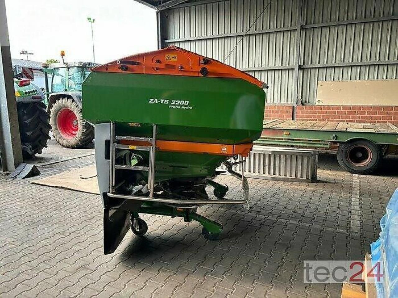 Amazone za-ts 3200 hydro - Minerālmēslu izkliedētājs: foto 2 Amazone za-ts 3200 hydro - Minerālmēslu izkliedētājs: foto 2