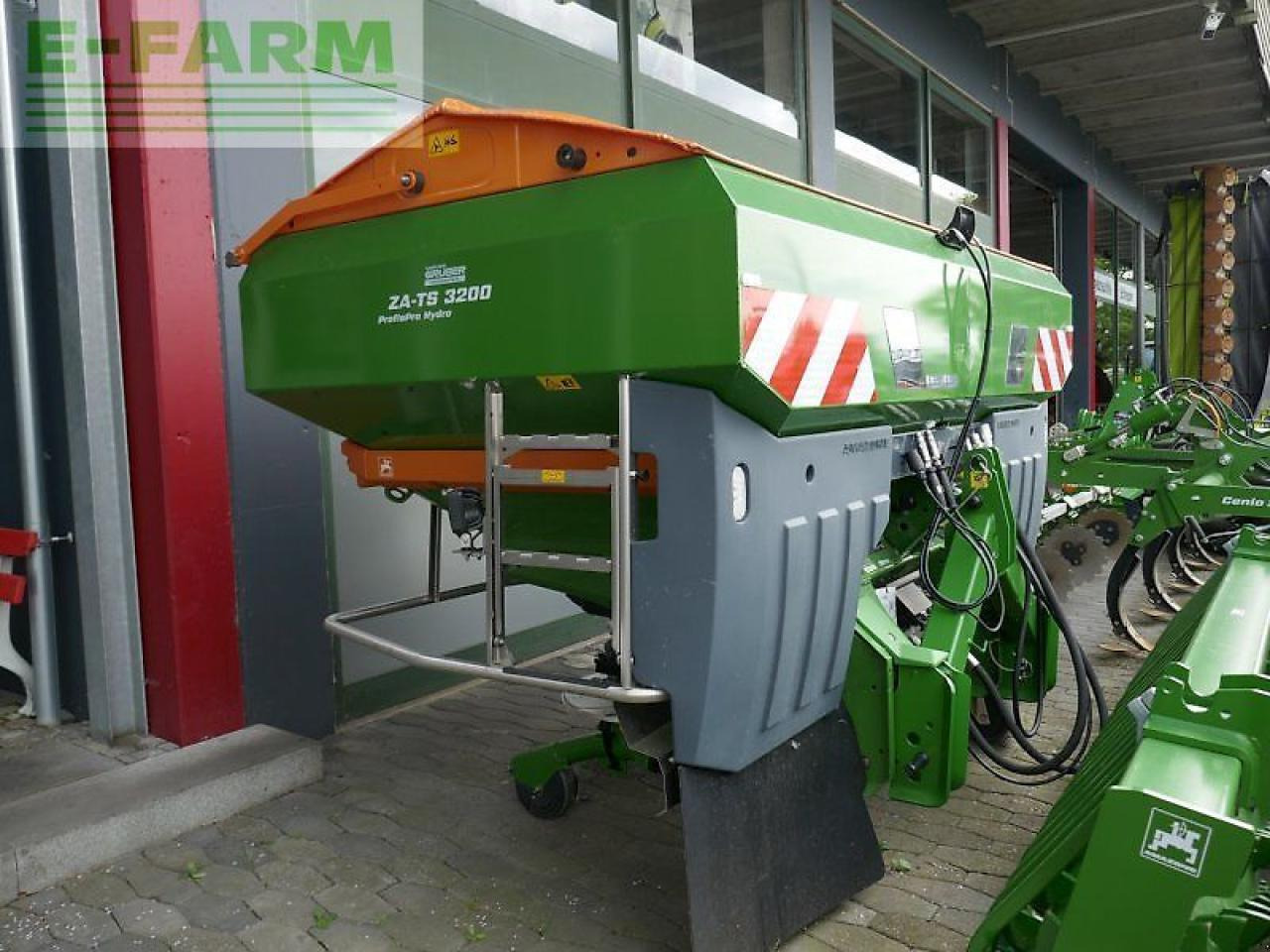 Amazone za-ts profis hydro 3200 - abgelagert top ausstattung! - Minerālmēslu izkliedētājs: foto 1 Amazone za-ts profis hydro 3200 - abgelagert top ausstattung! - Minerālmēslu izkliedētājs: foto 1