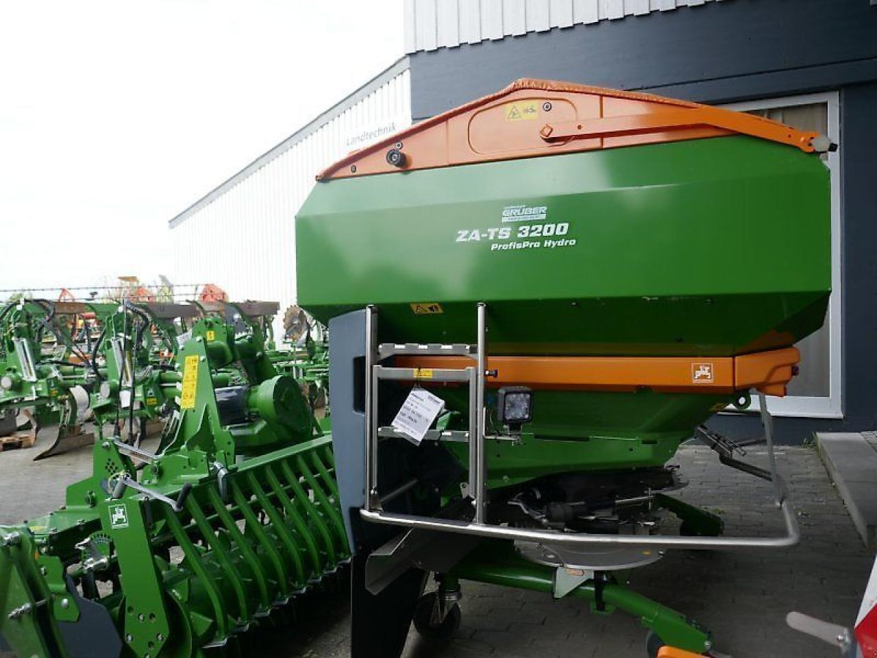 Amazone za-ts profis hydro 3200 - abgelagert top ausstattung! - Minerālmēslu izkliedētājs: foto 5 Amazone za-ts profis hydro 3200 - abgelagert top ausstattung! - Minerālmēslu izkliedētājs: foto 5