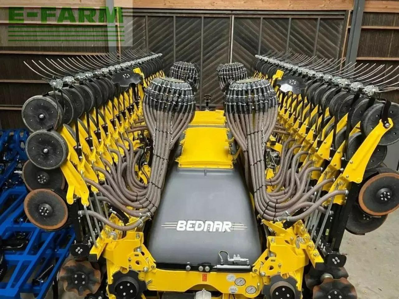 Bednar efecta ce 12000 db - Kombinētā sējmašīna: foto 3 Bednar efecta ce 12000 db - Kombinētā sējmašīna: foto 3
