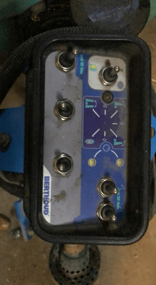 Piekabināmais miglotājs Berthoud win air: foto 8 Piekabināmais miglotājs Berthoud win air: foto 8